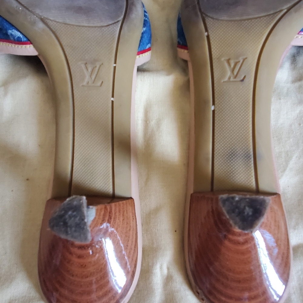 Louis Vuitton Sandals
